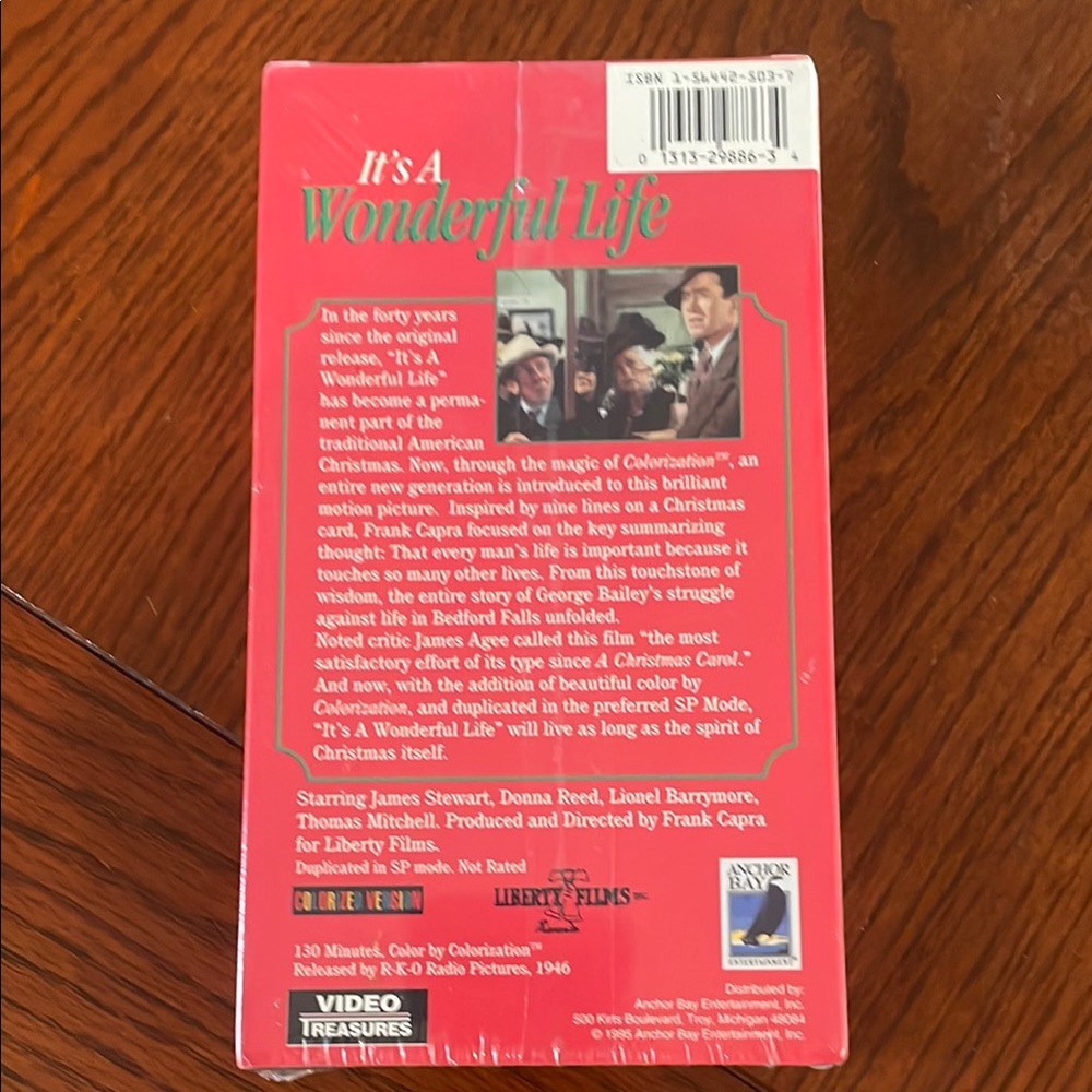 Vintage Classic It’s a Wonderful Life VHS Tape ~ Colorized - Picture 2 of 3